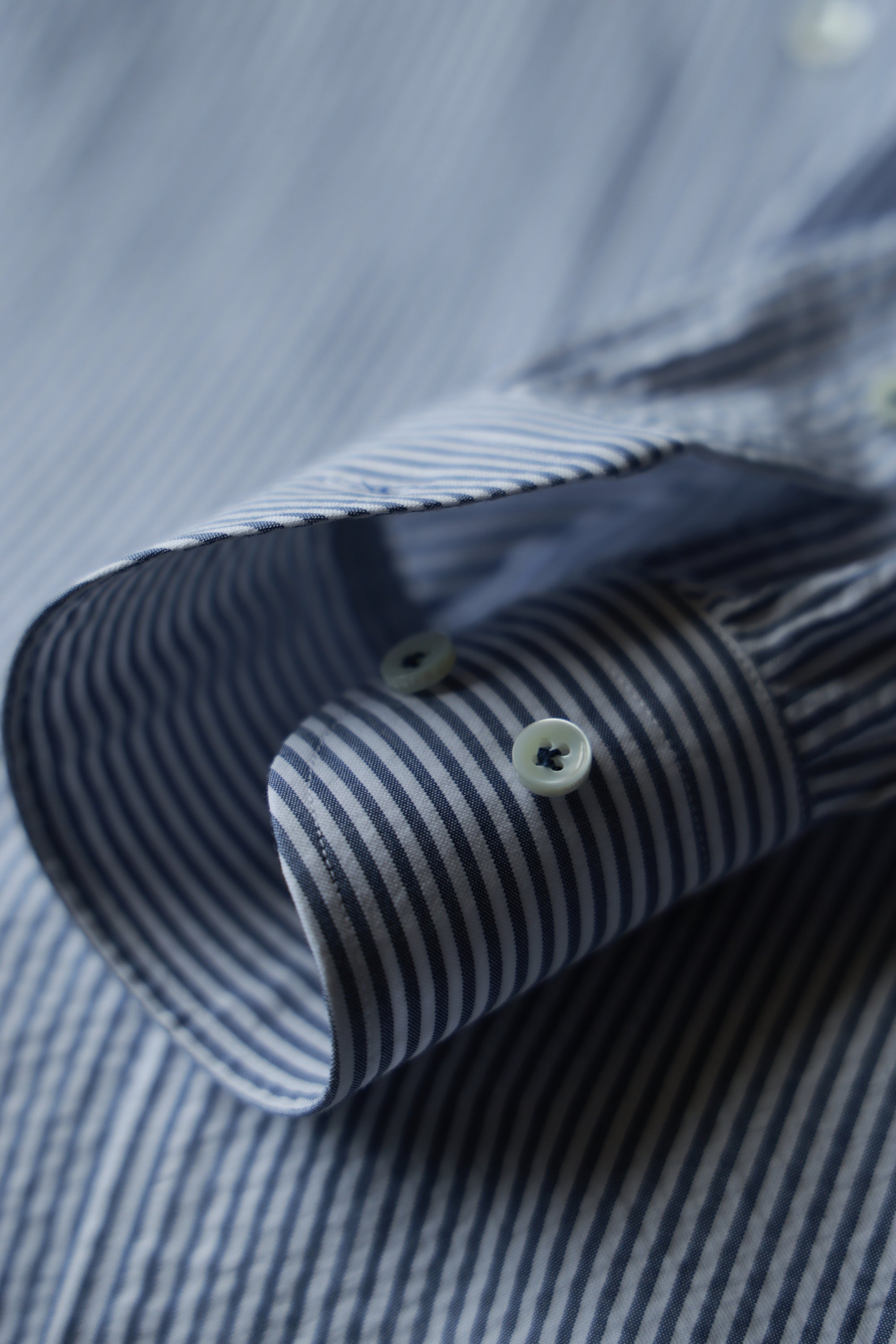 Ugentle One-piece Collar Shirt — Blue Pencil Stripe Seersucker