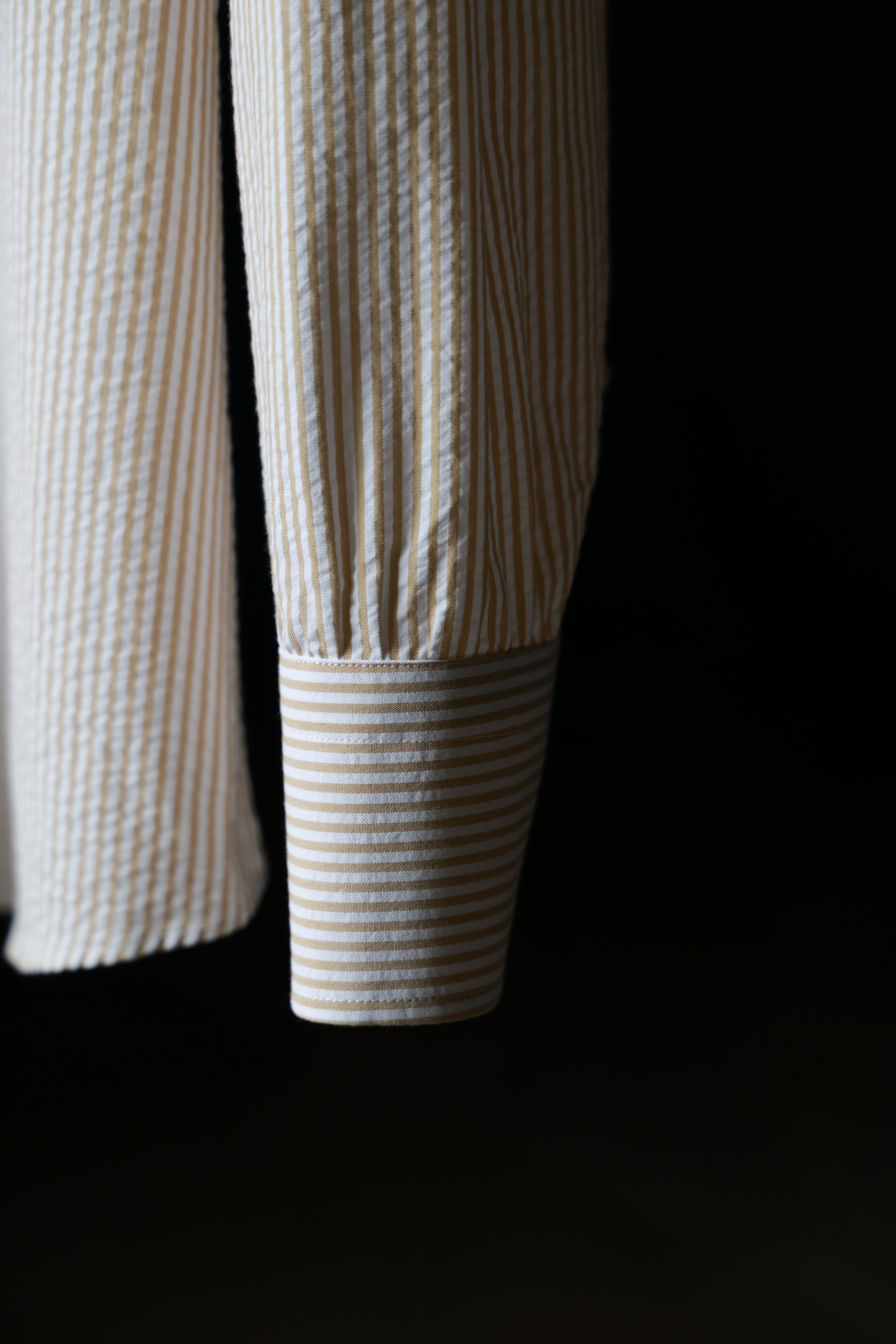 Ugentle One-piece Collar Shirt — Brown Pencil Stripe Seersucker