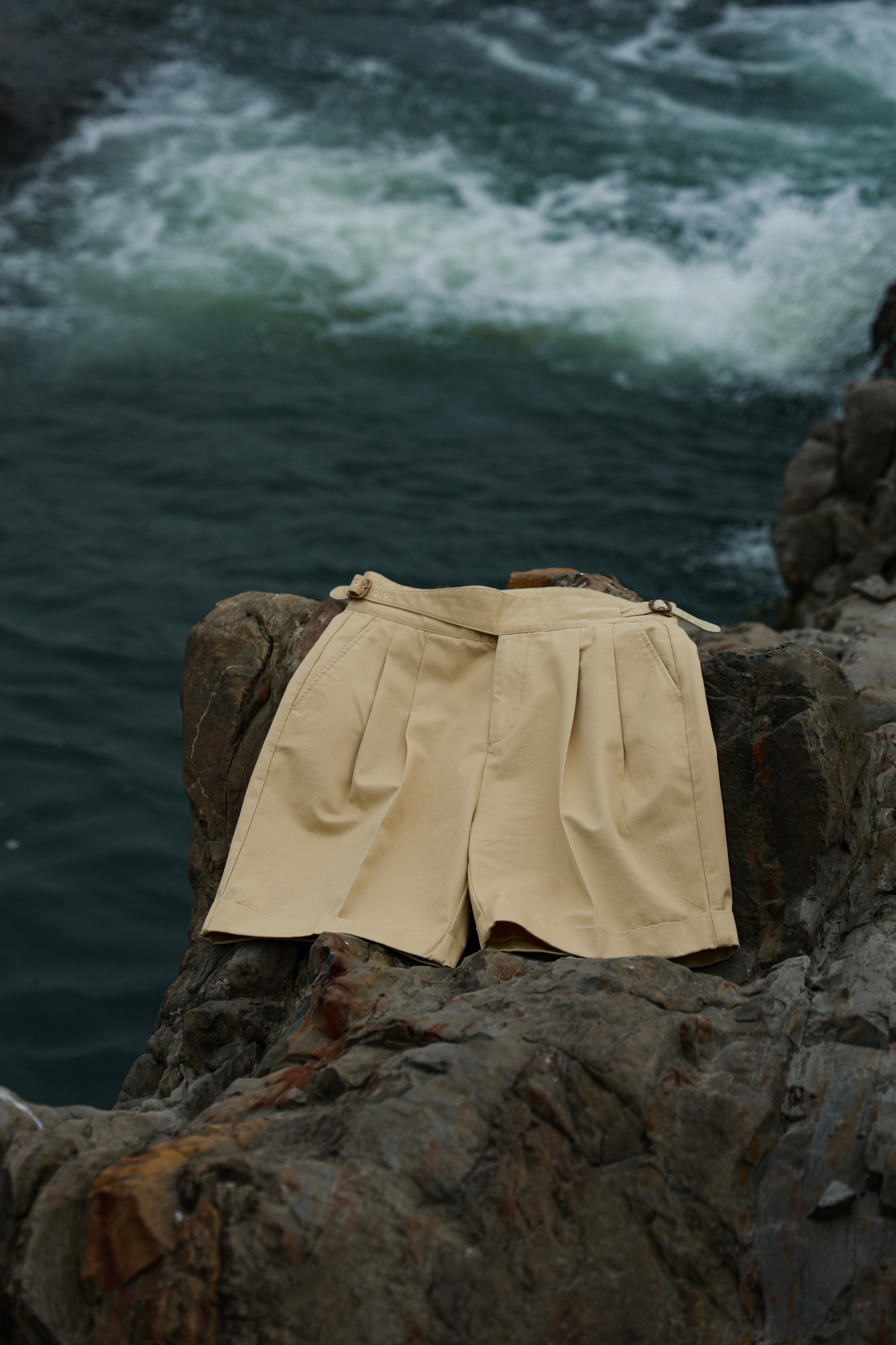 Ugentle Gurkha Shorts — Khaki