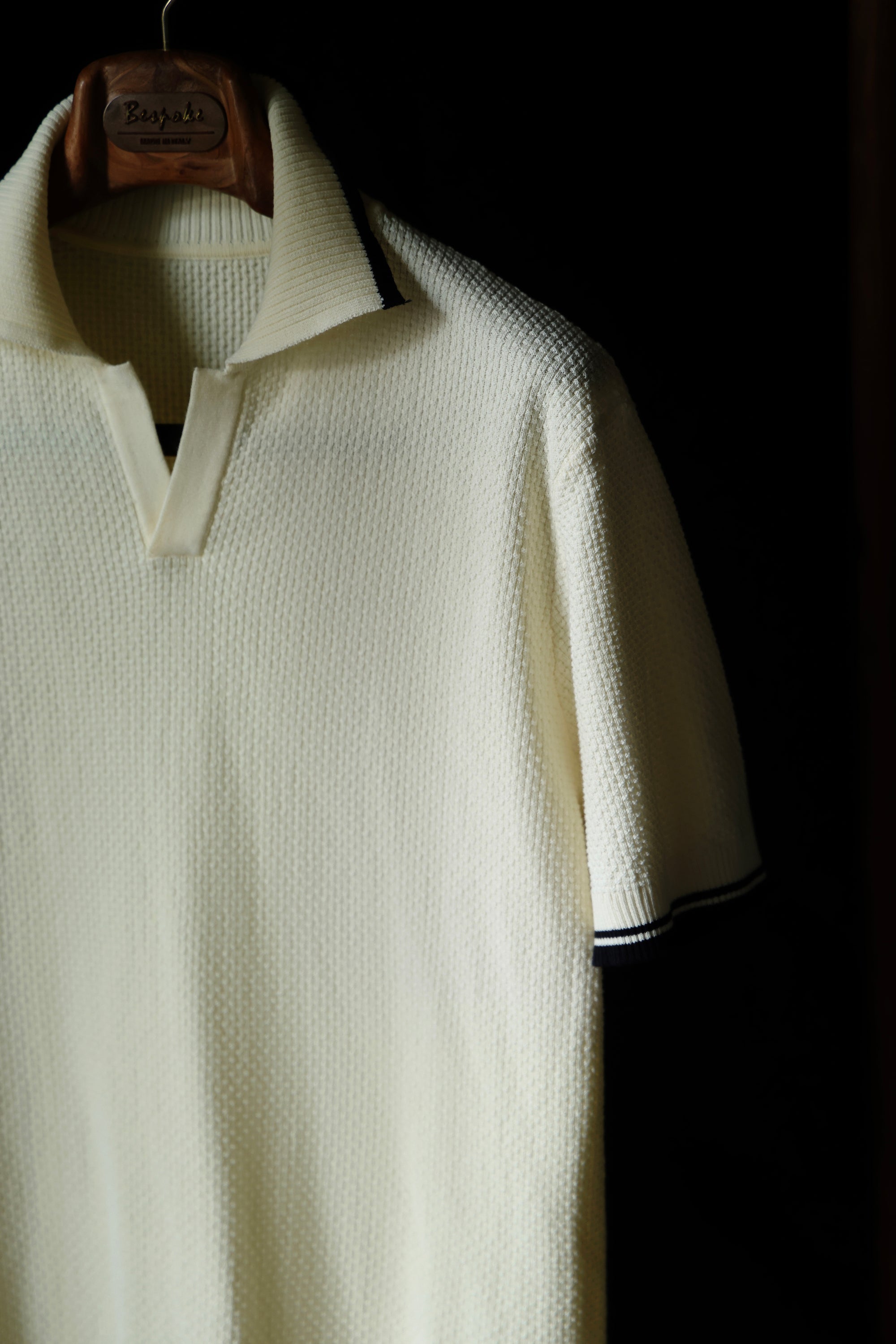 Ugentle Buttonless Cotton Knitted Polo Off White