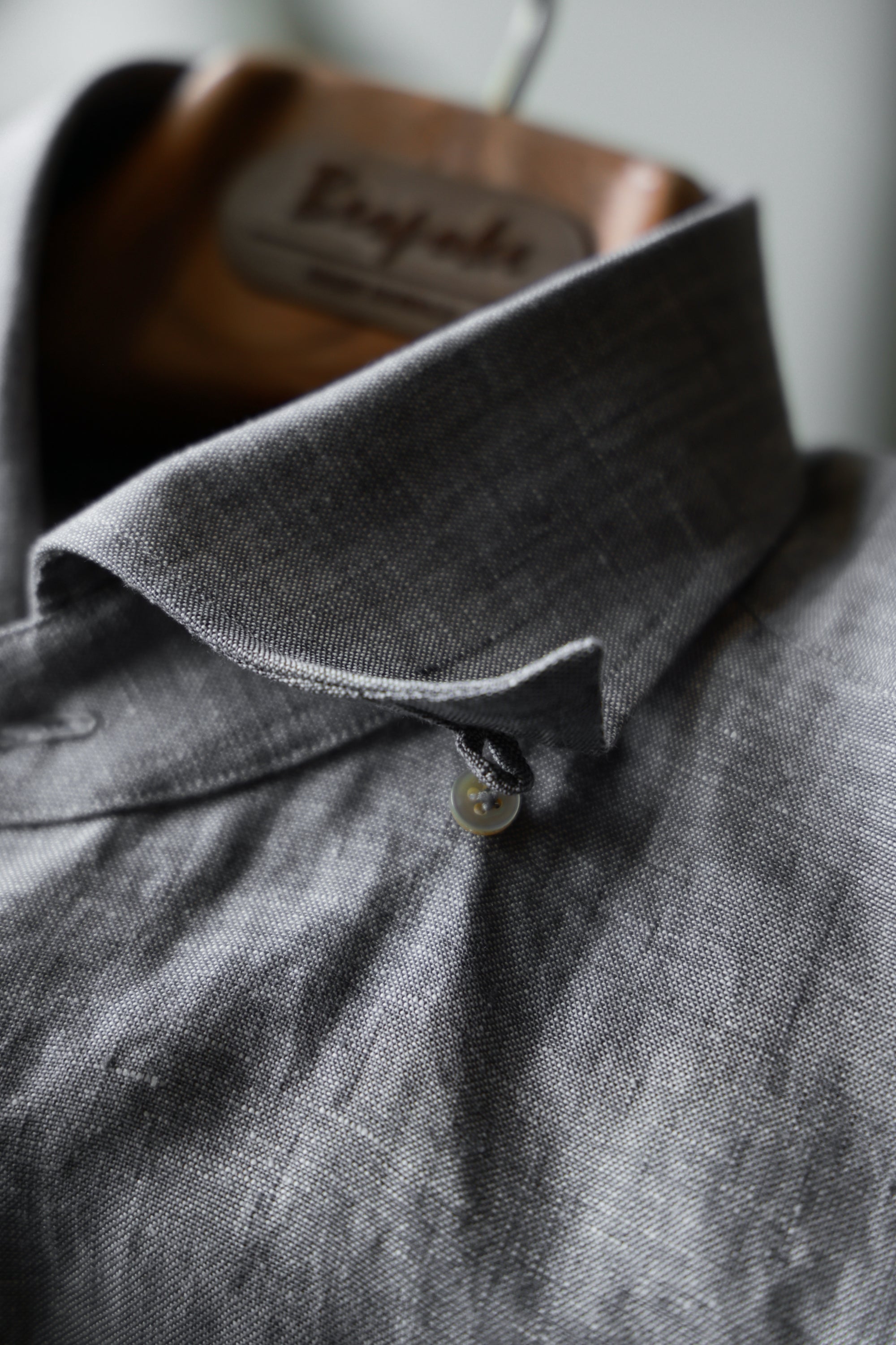 Ugentle Spread Collar Linen Shirt — Grey