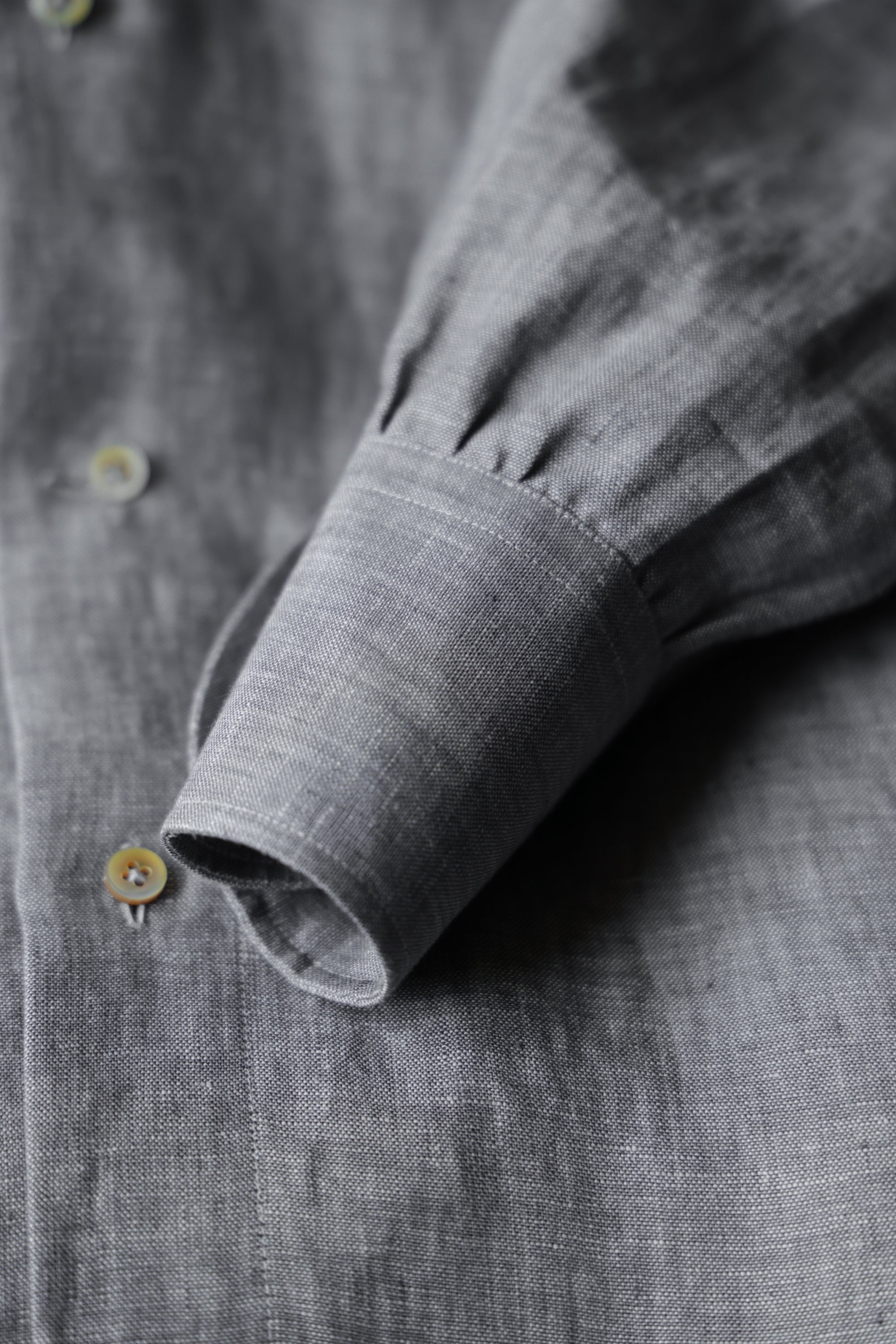 Ugentle Spread Collar Linen Shirt — Grey