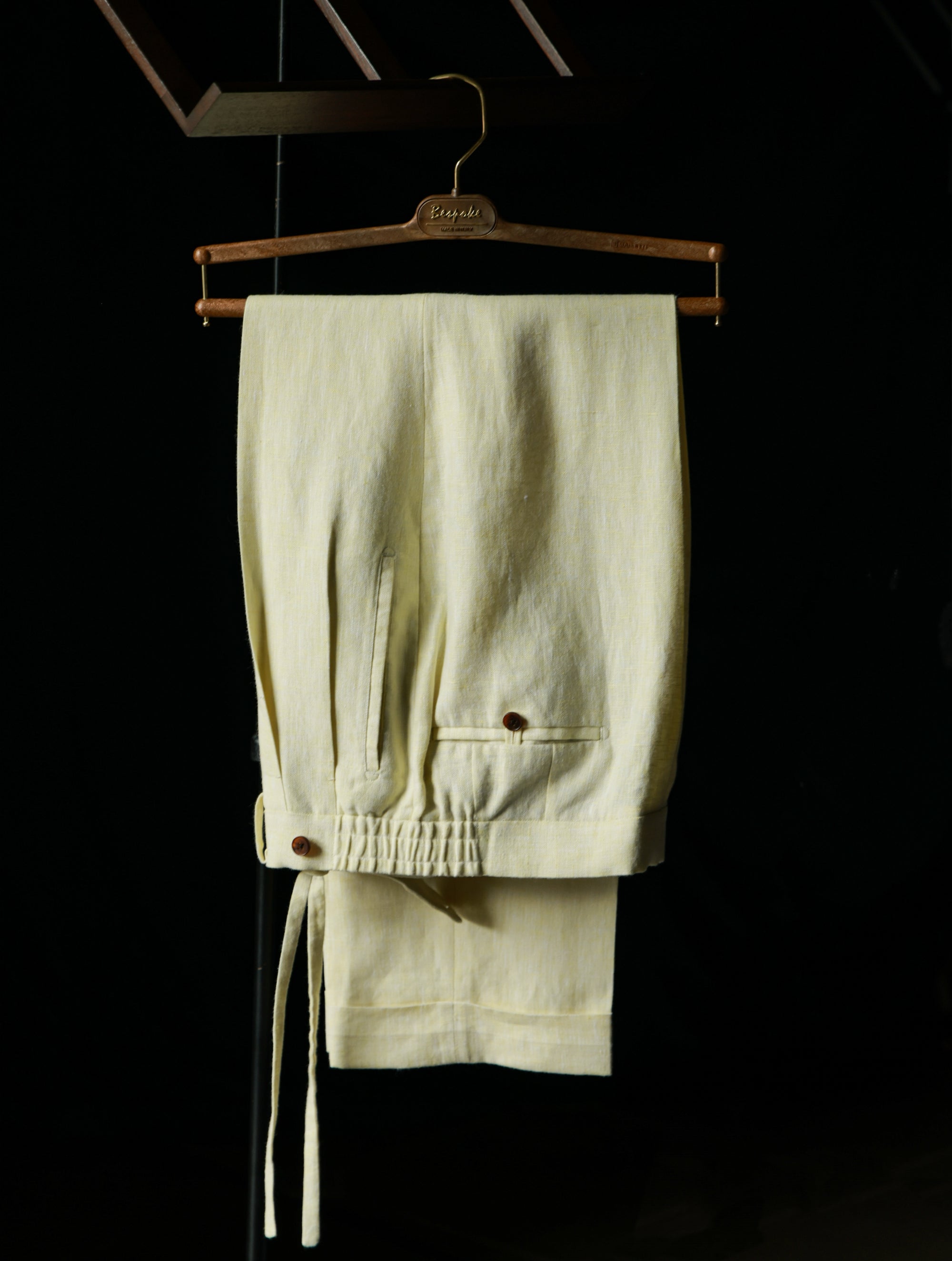 Ugentle Linen Trousers — Ivory