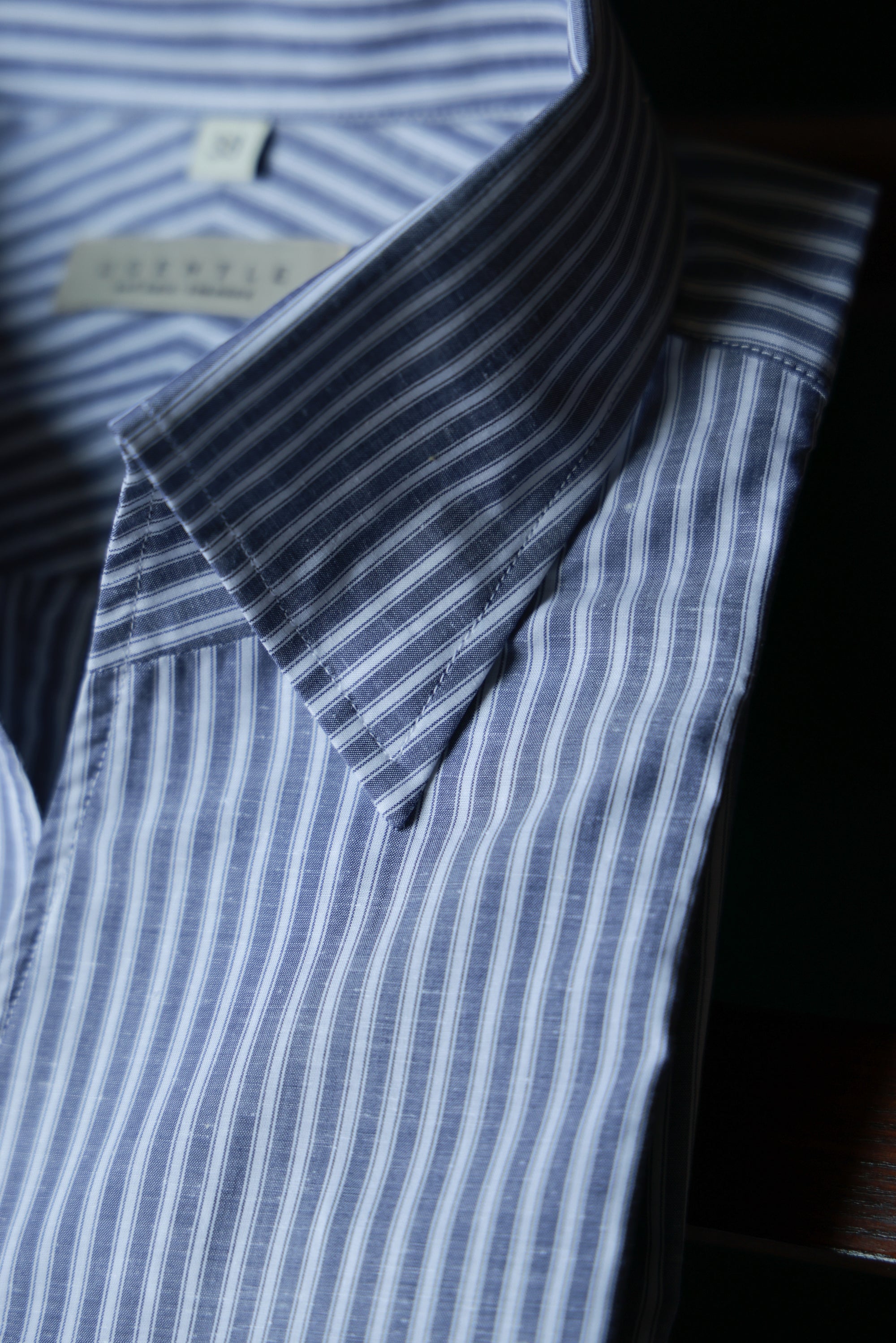 Ugentle One-piece Collar CANCLINI Shirt — Blue Pencil Stripe