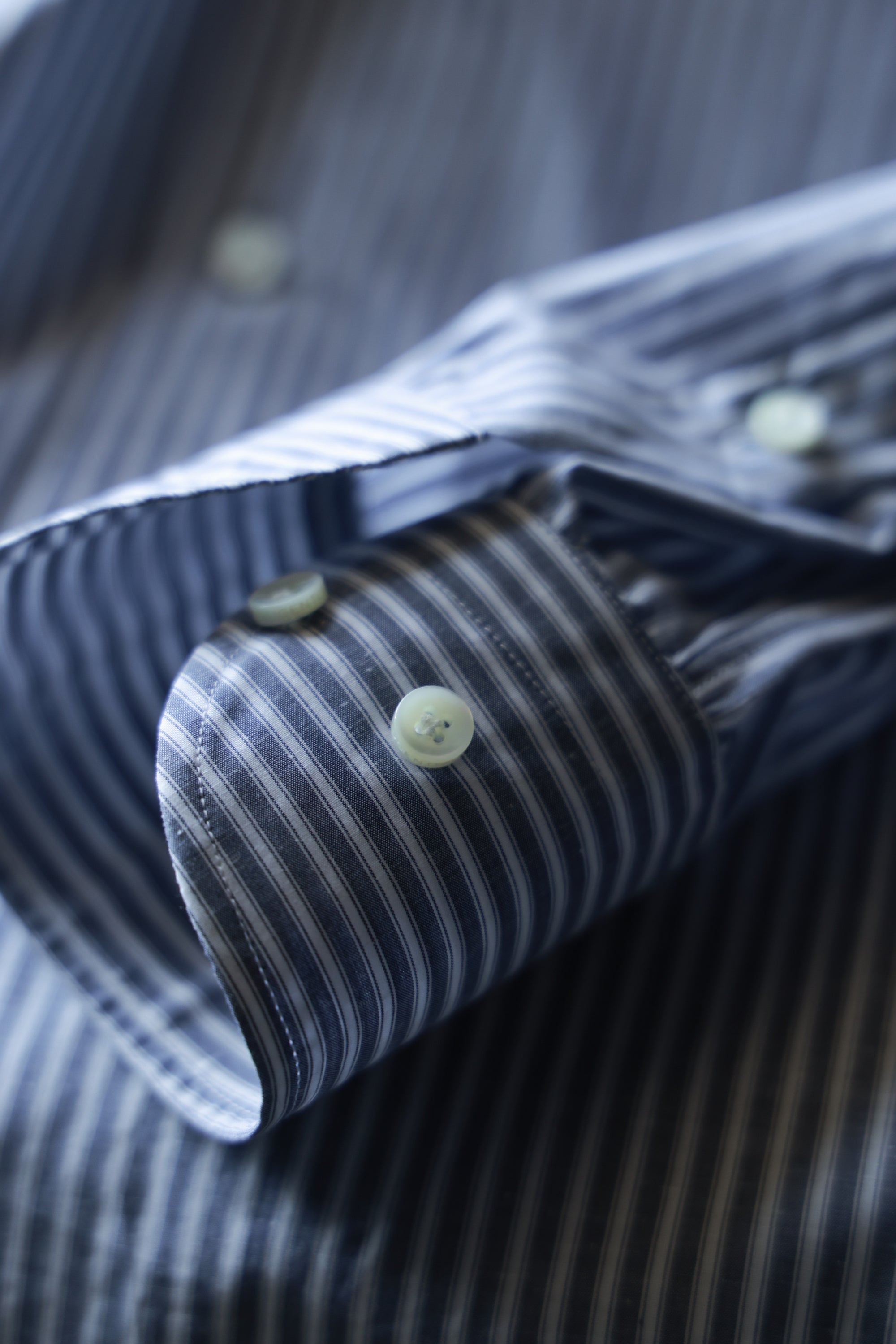 Ugentle One-piece Collar CANCLINI Shirt — Blue Pencil Stripe