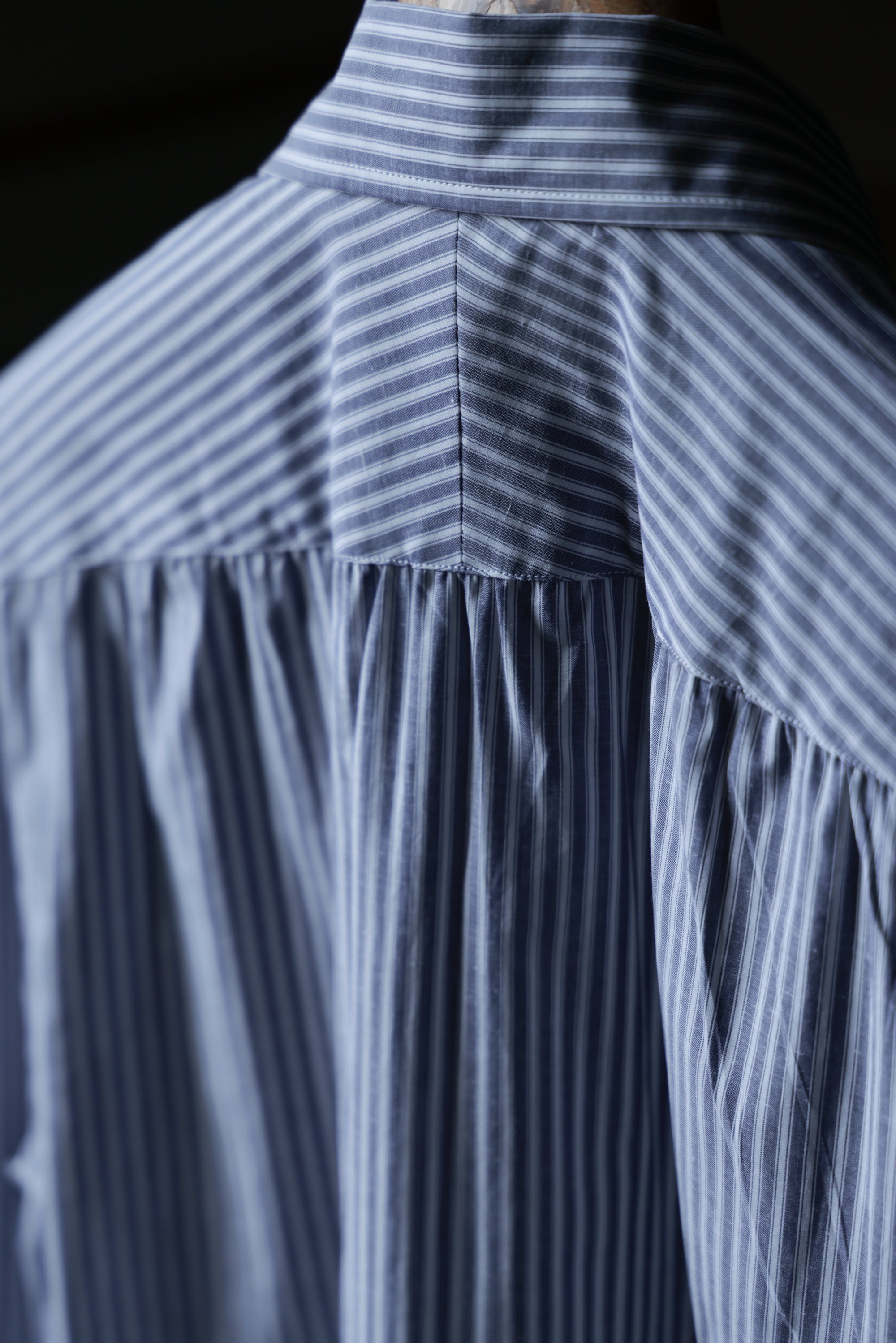 Ugentle One-piece Collar CANCLINI Shirt — Blue Pencil Stripe
