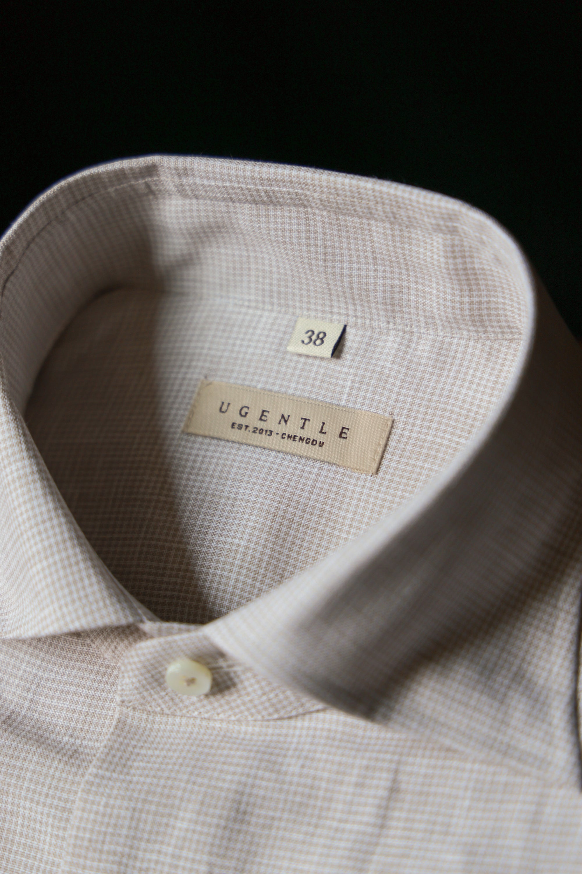 Ugentle Spread Collar Linen Shirt — Neutral