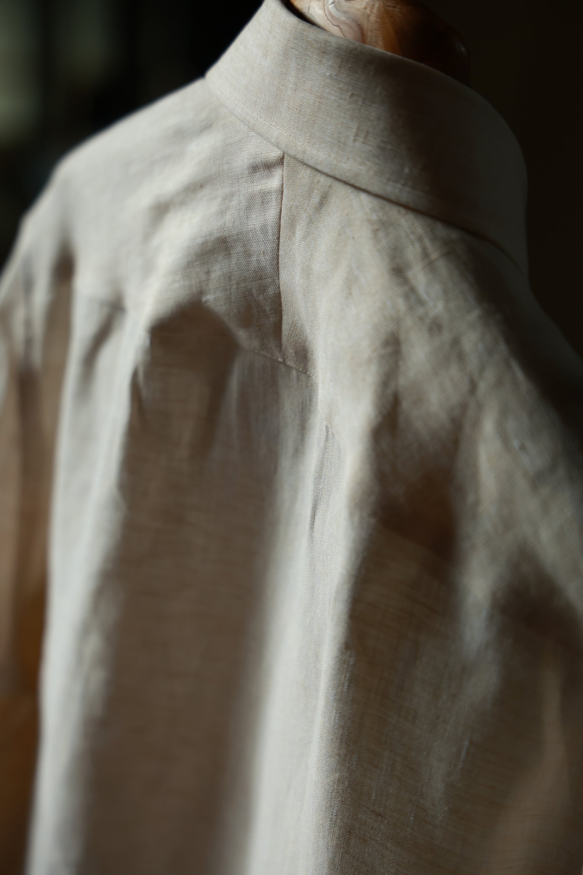 Ugentle Spread Collar Linen Shirt — Bagie